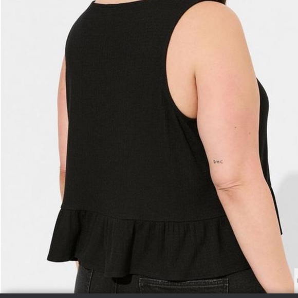 Torrid Black Texture Studio Knit High Neck Ruffle Crop Top Sz 1x - Picture 2 of 10